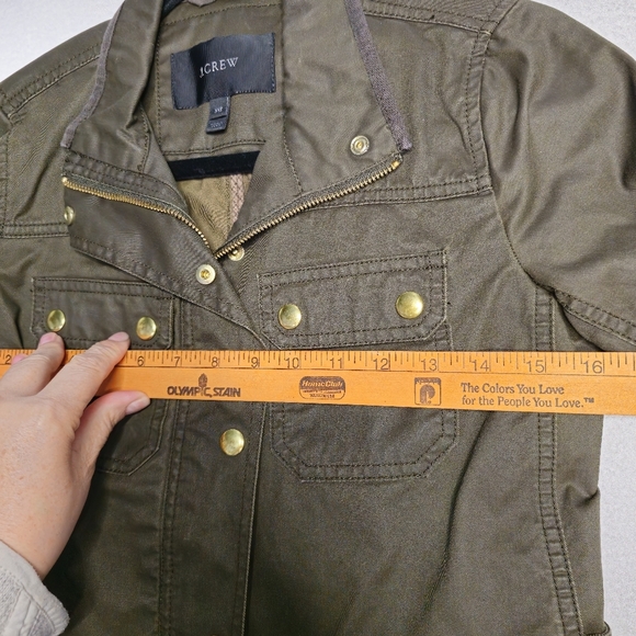 J. Crew Green Utility Jacket with Structured Silhouette - Picture 3 of 12